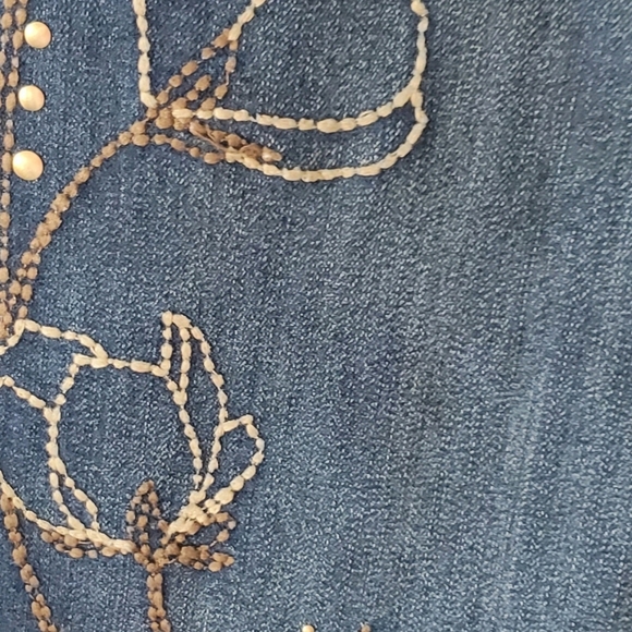 Bandolino Floral Embroidered Boho Hippie Festival Jeans Size 6 - Picture 4 of 6